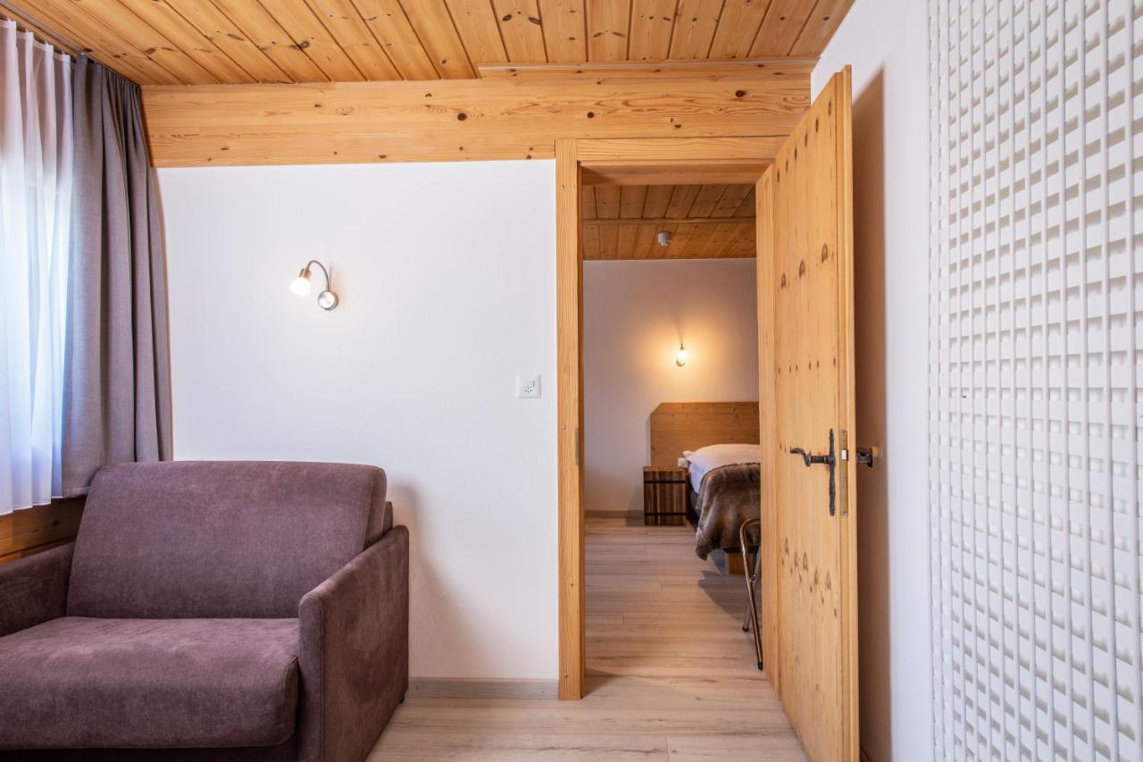 Hotel Alpina - Swiss Ski & Bike Lodge Grimentz Exterior photo