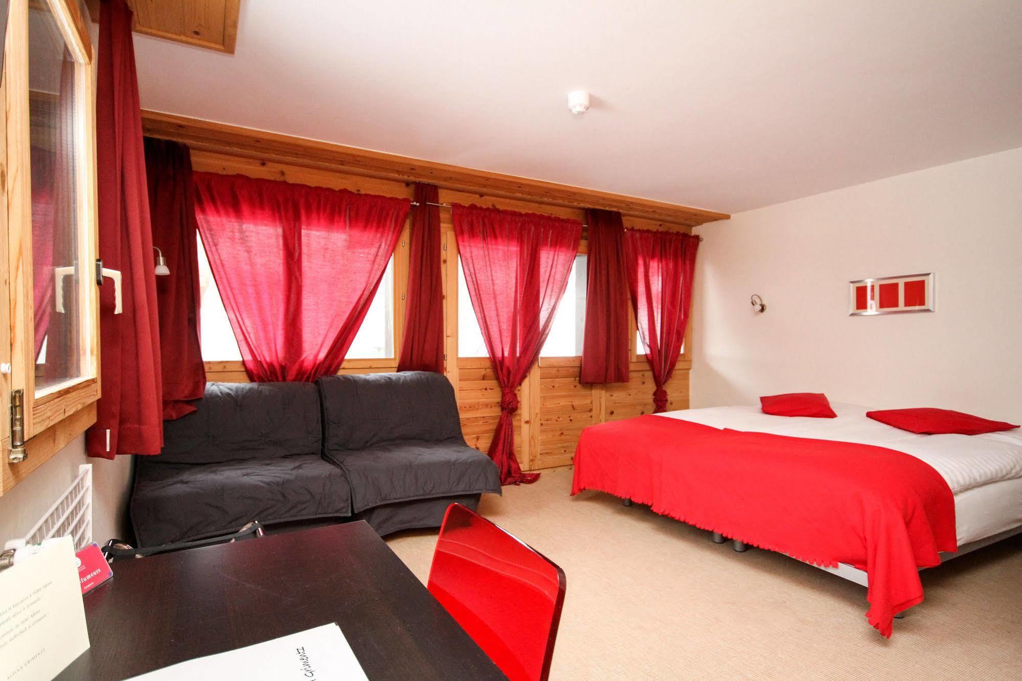 Hotel Alpina - Swiss Ski & Bike Lodge Grimentz Exterior photo